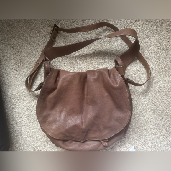 Gerard Darel French brown leather besace bandoulière saddle crossbody handbag - Picture 3 of 5